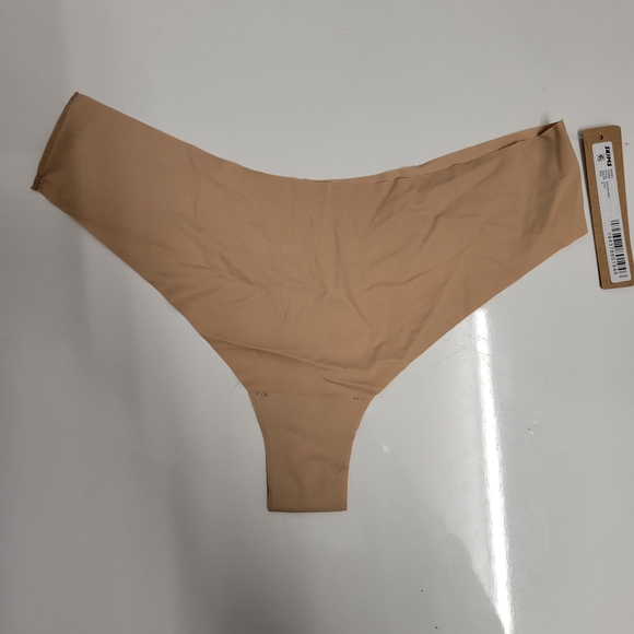 (SKIMS)3 panties for $32 new with tag, Size:S,. SKIMS-Style 011 - Picture 7 of 8